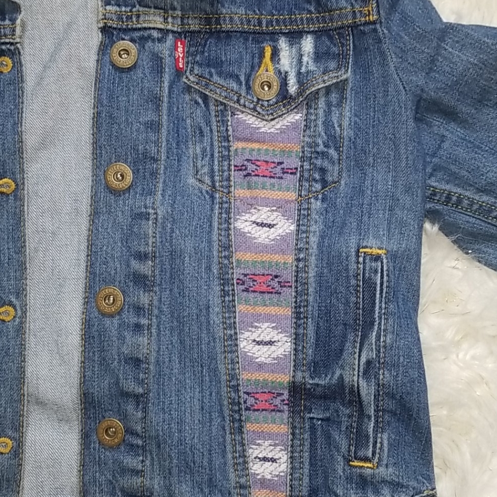 Levi Jacket - Picture 2 of 4